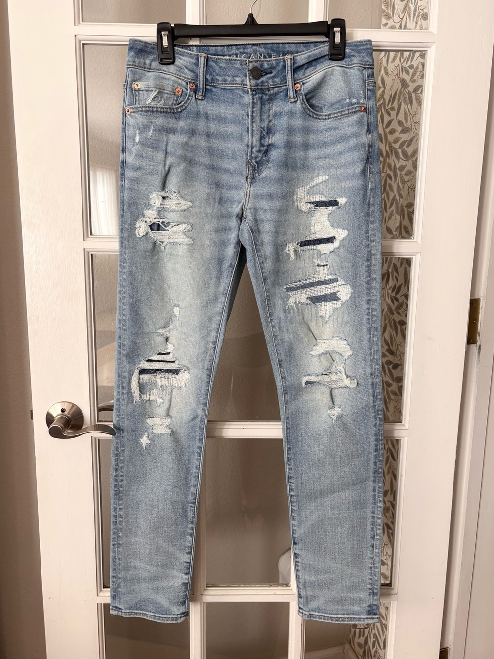 AMERICAN EAGLE Athletic Skinny Airflex+ Jeans Distressed Light Wash 30 x 32